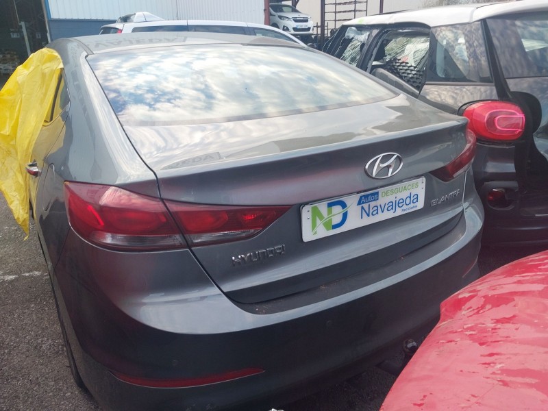 hyundai elantra vi sedán (ad, ada) del año 2016