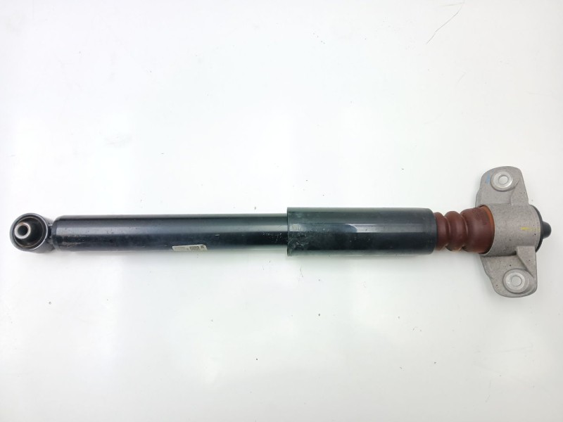 Recambio de amortiguador trasero izquierdo para kia ceed crdi referencia OEM IAM 55300J7AC0  