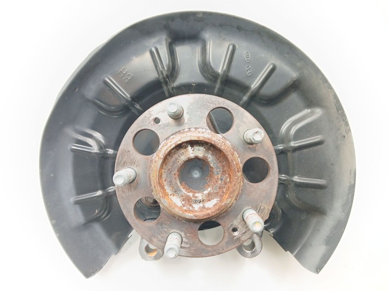 Recambio de mangueta trasera derecha para kia ceed crdi referencia OEM IAM 52720G4AA0  