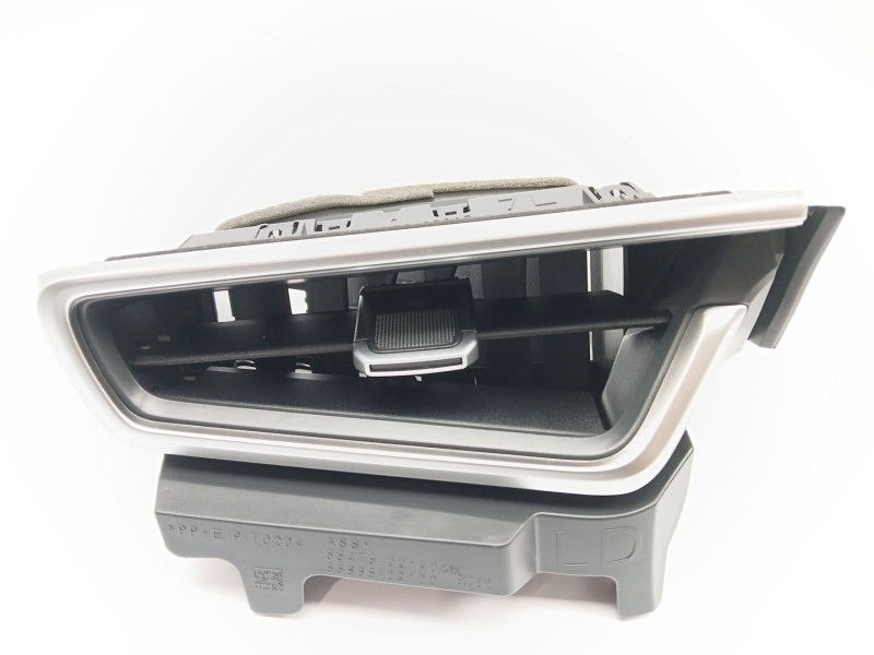 Recambio de rejilla aireadora para toyota corolla (e21) referencia OEM IAM 5565002840  5565002850