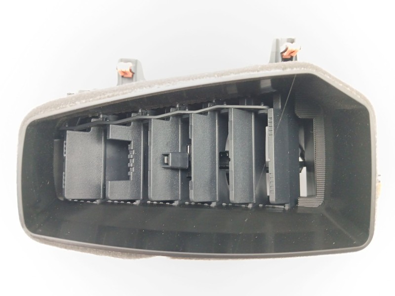 Recambio de rejilla aireadora para toyota corolla (e21) referencia OEM IAM 5565002840  5565002850