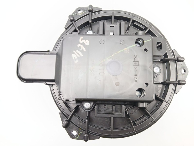 Recambio de motor calefaccion para toyota corolla (e21) referencia OEM IAM 87103F4020  