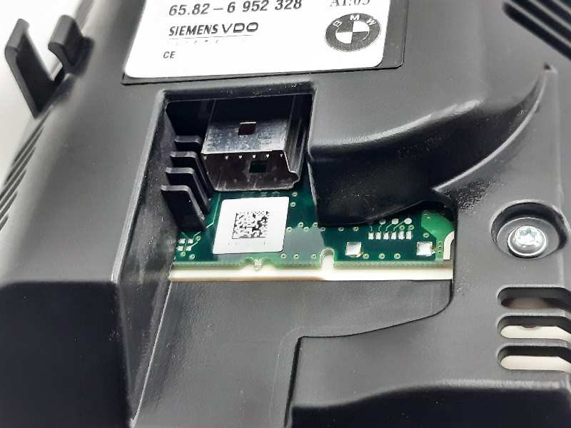 Recambio de pantalla multifuncion para bmw serie 5 berlina (e60) 530d referencia OEM IAM 65826952328 A2C53102121 