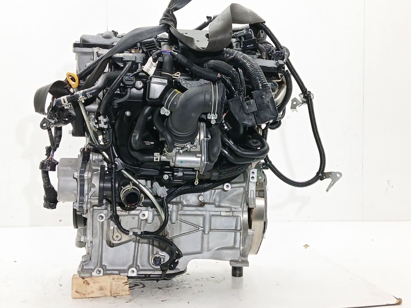 Recambio de motor completo para toyota corolla (e21) referencia OEM IAM 2ZRFXE  