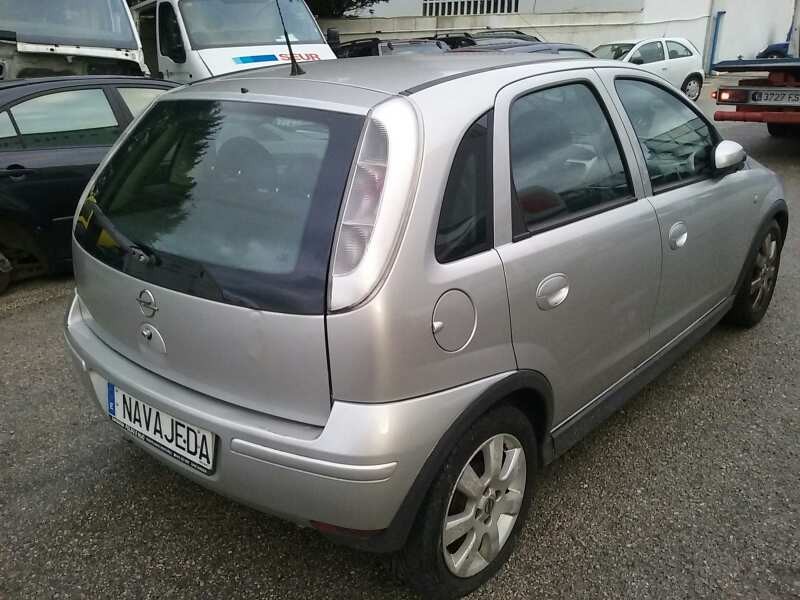 opel corsa c del año 2005