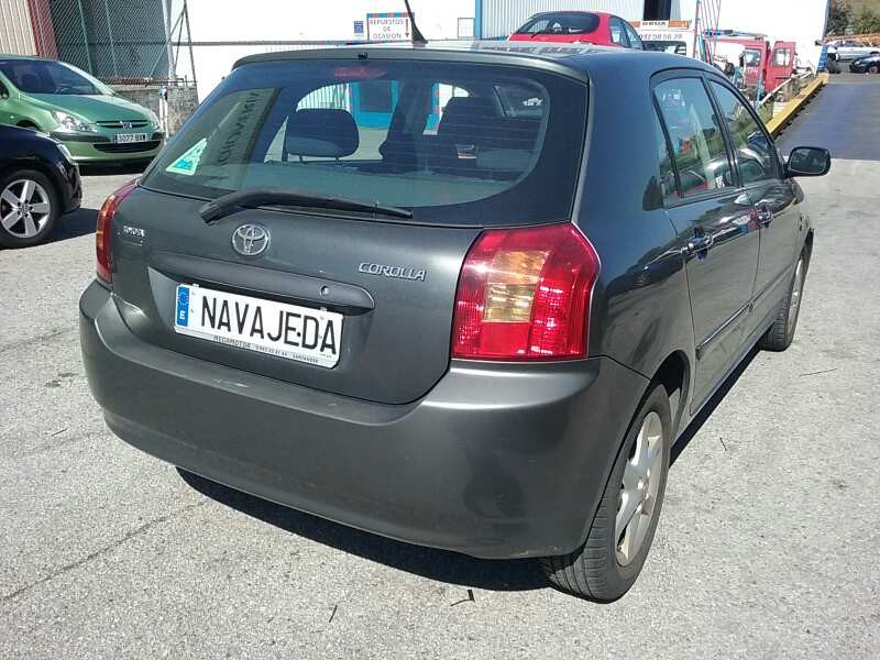 toyota corolla (e12) del año 2003