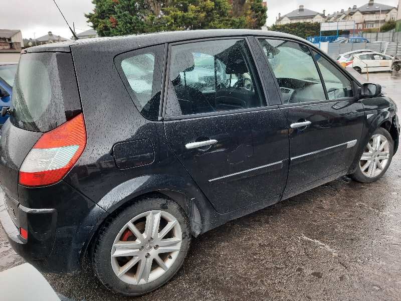 renault scenic ii del año 2006