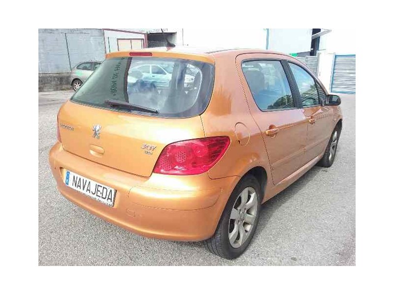 peugeot 307 berlina (s2) del año 2005