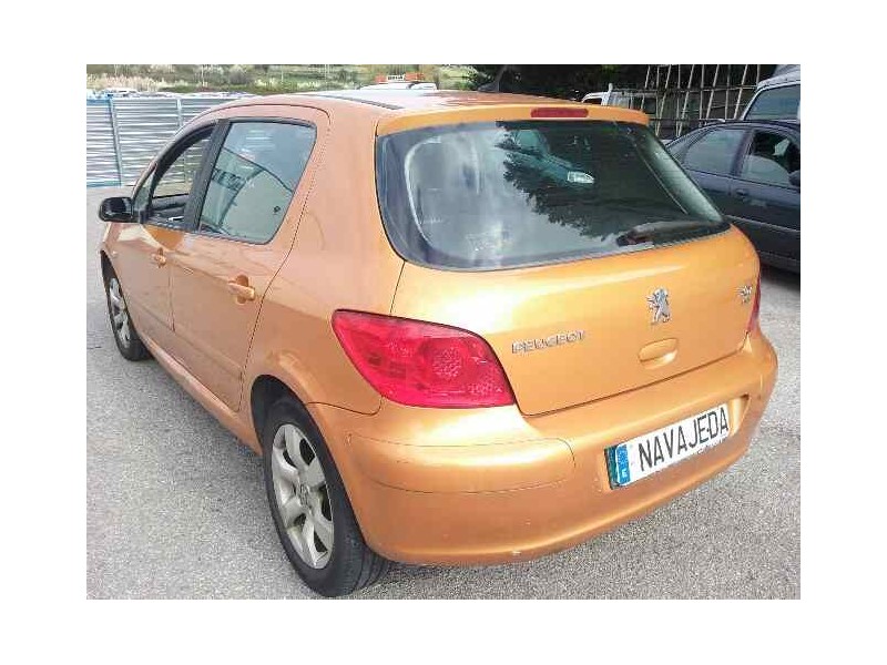 peugeot 307 berlina (s2) del año 2005
