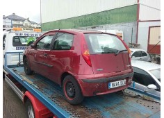 fiat punto berlina (188) del año 2001