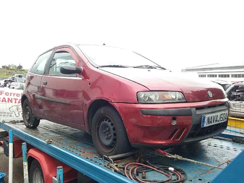 fiat punto berlina (188) del año 2001