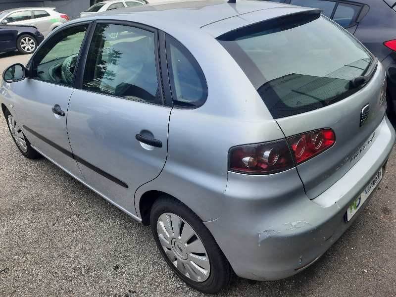seat ibiza (6l1) del año 2007