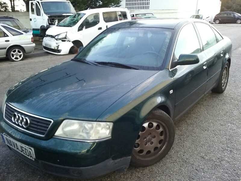 audi a6 berlina (4b2) del año 2000
