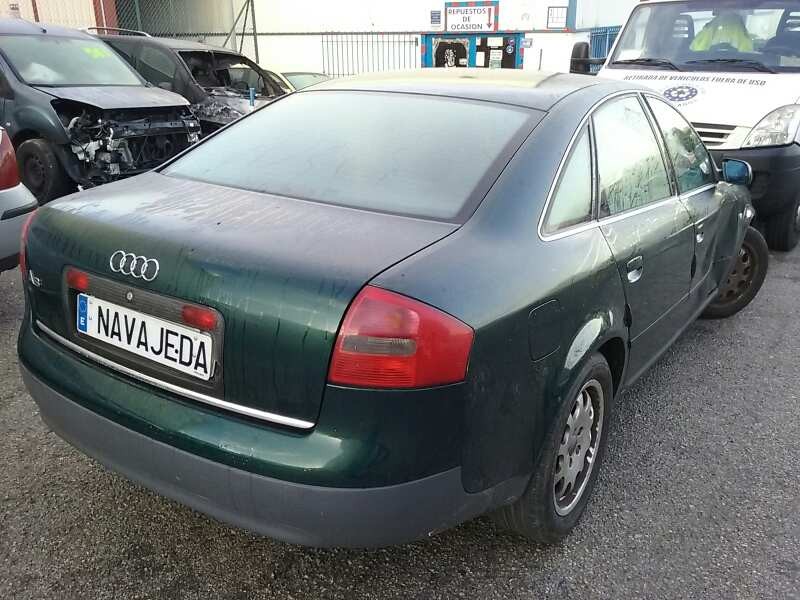 audi a6 berlina (4b2) del año 2000