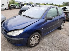 peugeot 206 berlina del año 2001 2