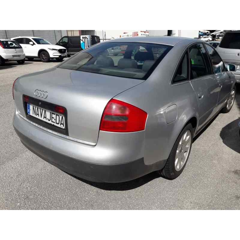 audi a6 berlina (4b2) del año 2001