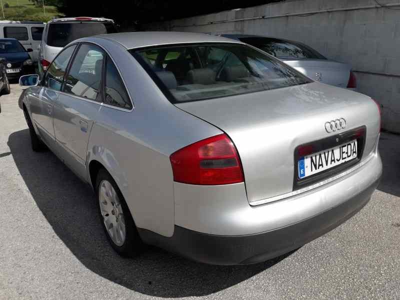 audi a6 berlina (4b2) del año 2001