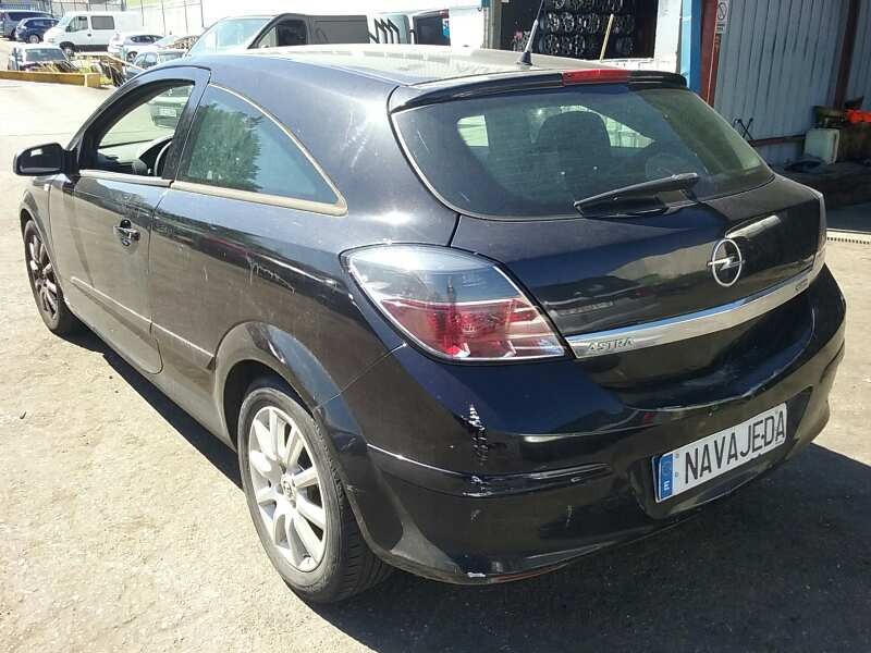 opel astra gtc del año 2006