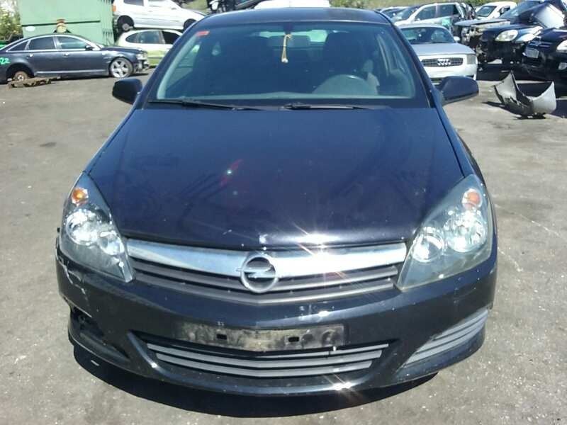 opel astra gtc del año 2006