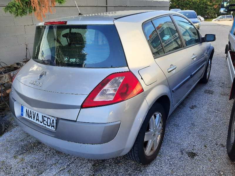 renault megane ii berlina 5p del año 2004