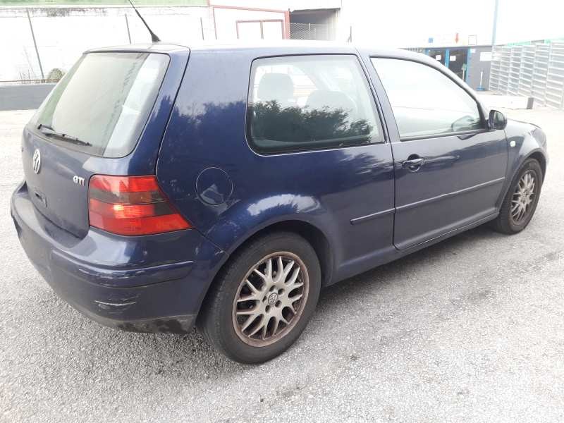 volkswagen golf iv berlina (1j1) del año 2003