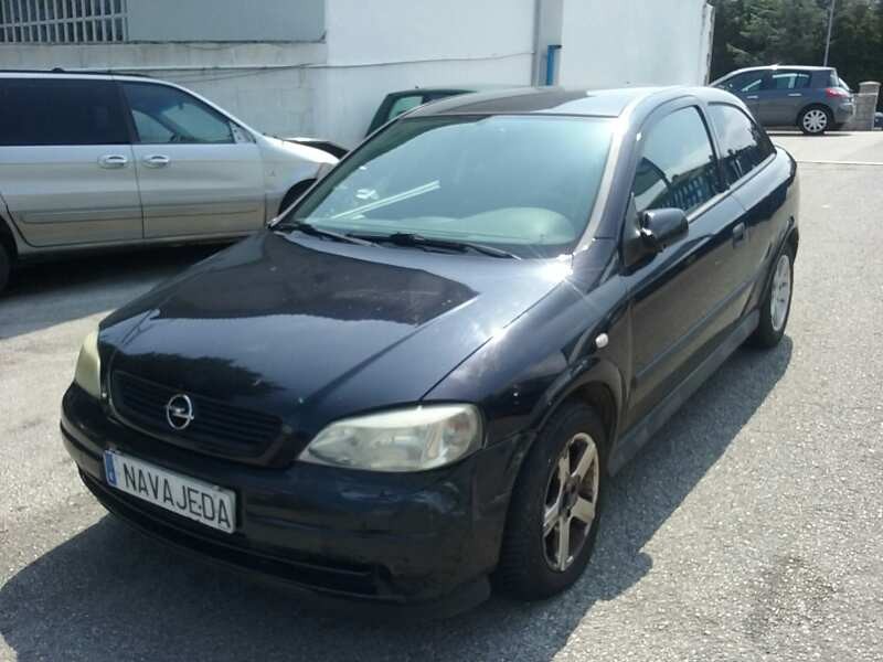opel astra g berlina del año 2003