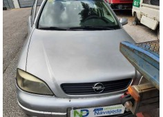 opel astra g berlina del año 2000