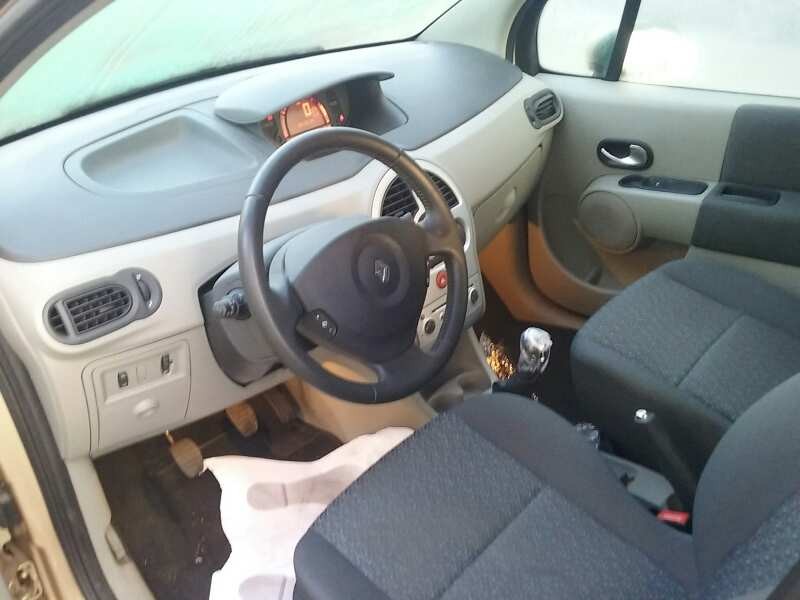 renault modus del año 2006