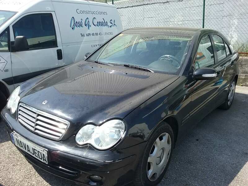 mercedes-benz clase c (w203) berlina del año 2006