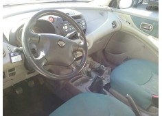 nissan almera tino (v10m) del año 2001 2