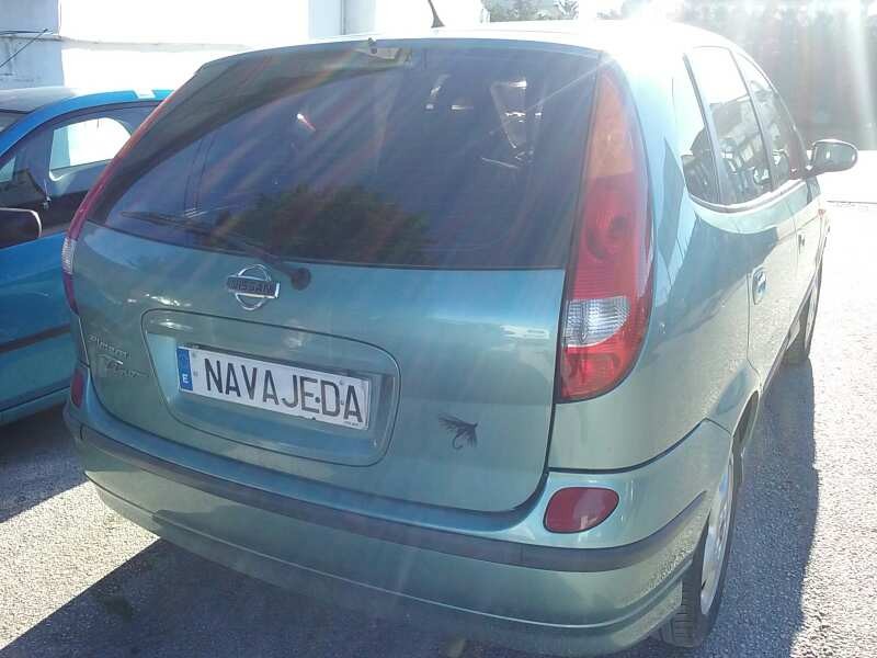 nissan almera tino (v10m) del año 2001