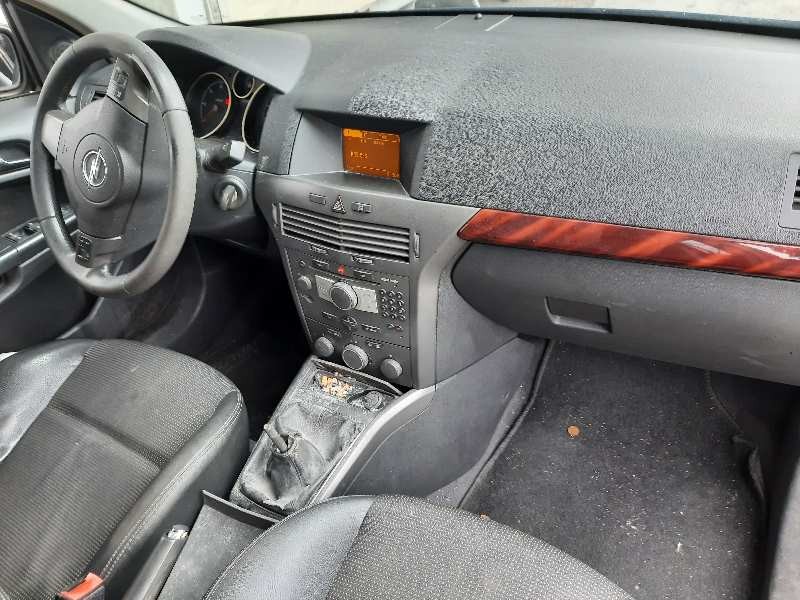 opel astra h caravan del año 2005