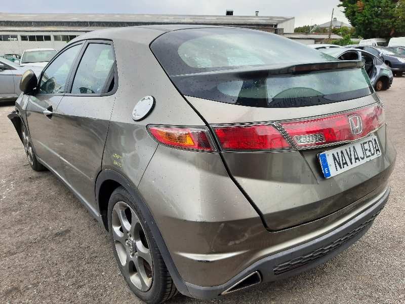 honda civic berlina 5 (fk) del año 2006