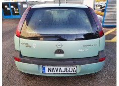 opel corsa c del año 2001