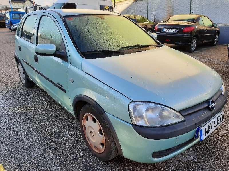 opel corsa c del año 2001