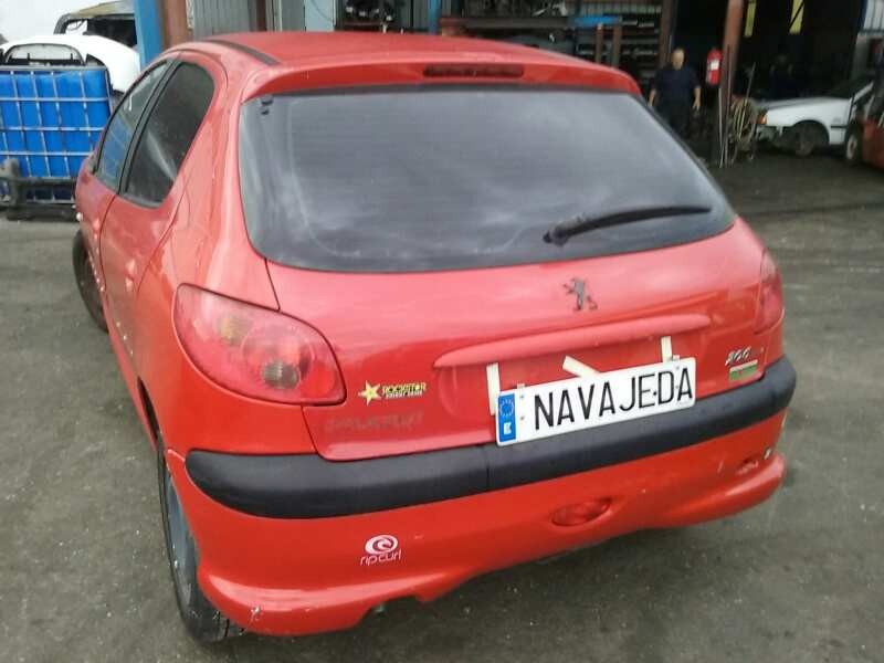 peugeot 206 berlina del año 2004