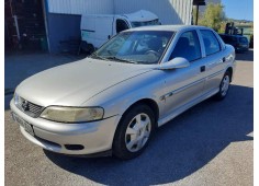 opel vectra b berlina del año 2001 2