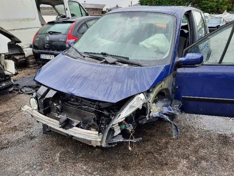 renault scenic ii del año 2007