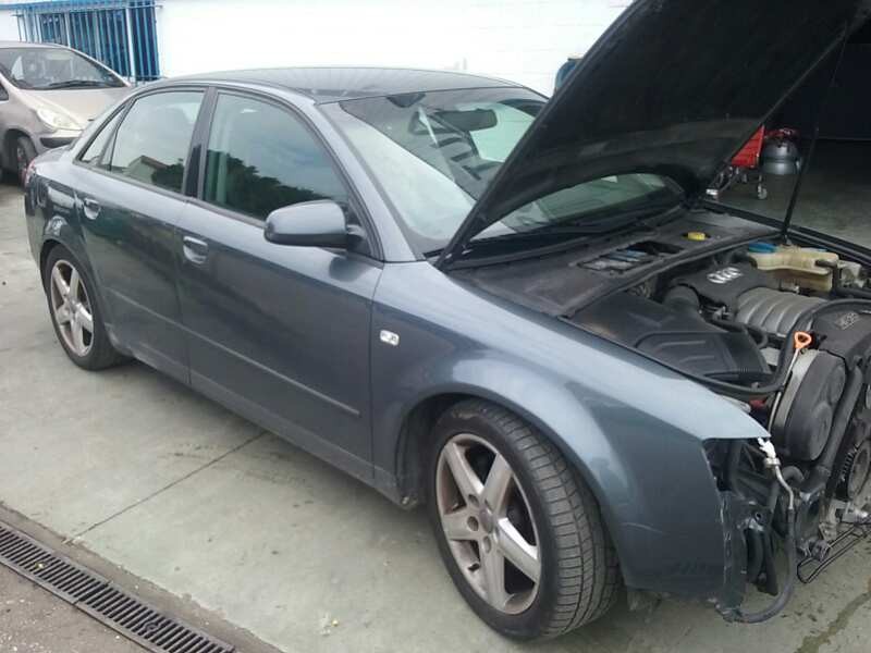 audi a4 berlina (8e) del año 2001