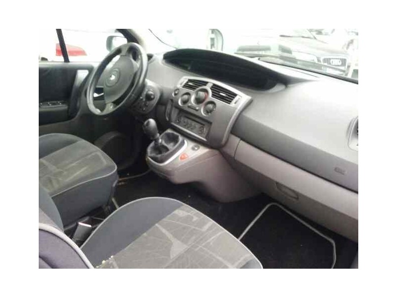 renault scenic ii del año 2006