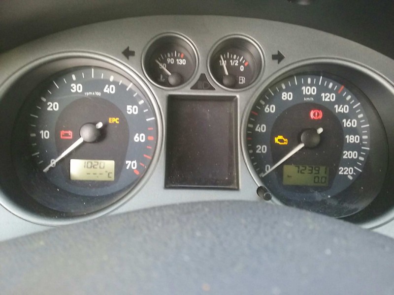 seat ibiza (6l1) del año 2007