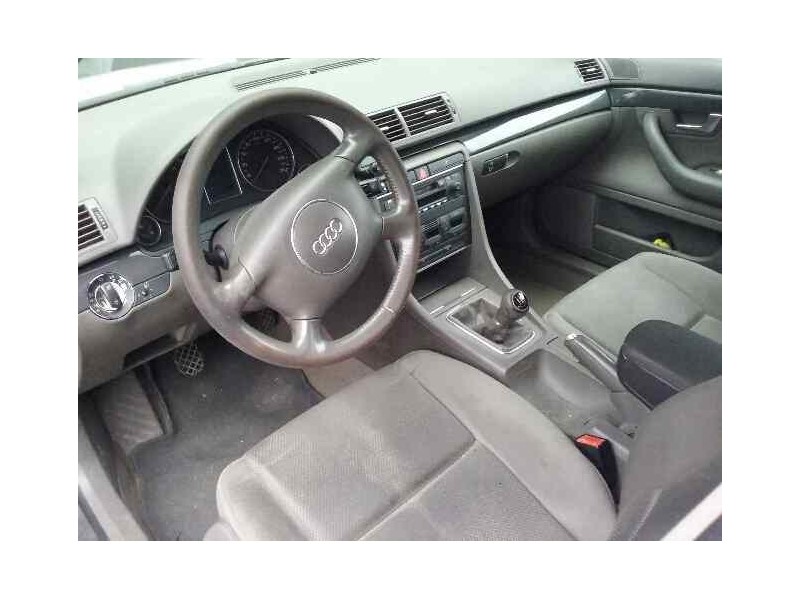 audi a4 berlina (8e) del año 2003