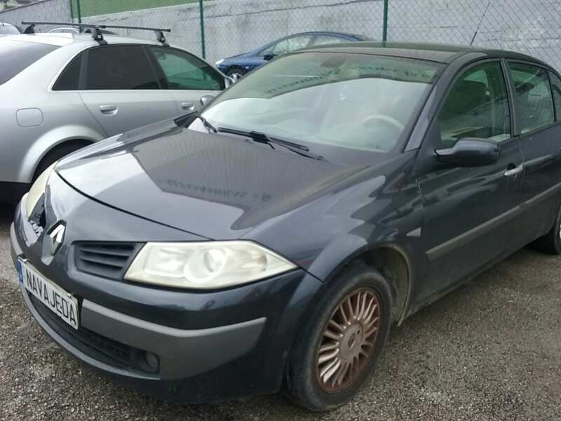 renault megane ii classic berlina del año 2005