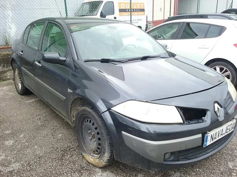 renault megane ii classic berlina del año 2005