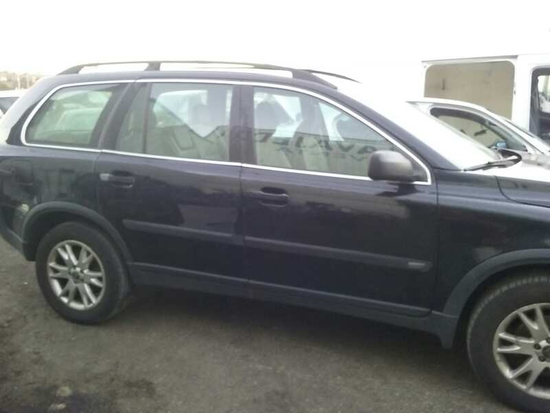 volvo xc90 del año 2002