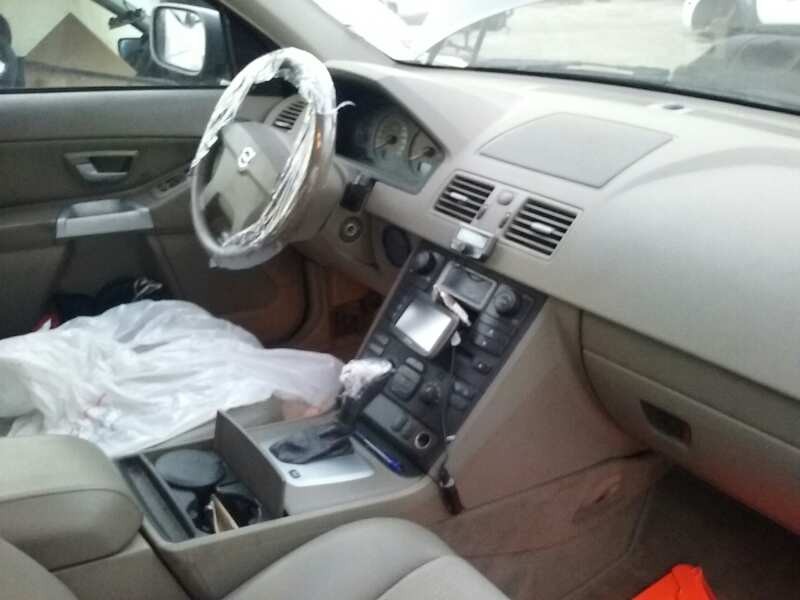 volvo xc90 del año 2002