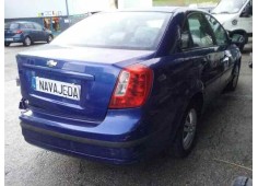 daewoo nubira berlina del año 2003 2