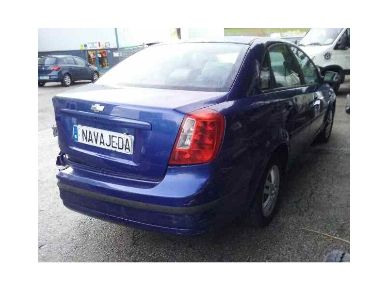 daewoo nubira berlina del año 2003