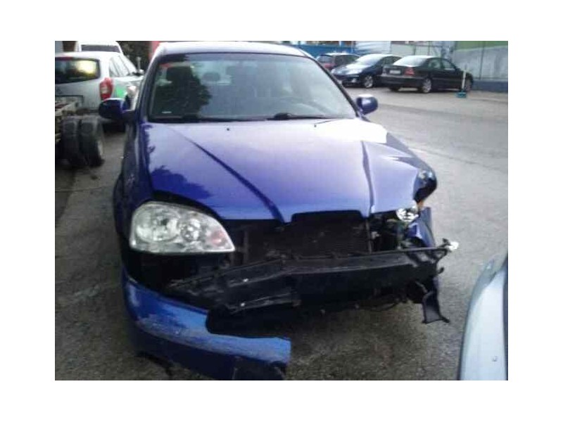 daewoo nubira berlina del año 2003