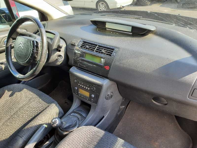 citroën c4 berlina del año 2005